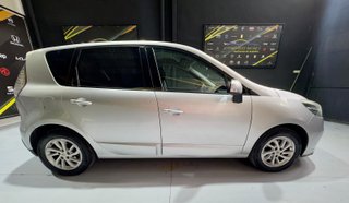 RENAULT Scénic Dynamique dCi 110 eco2