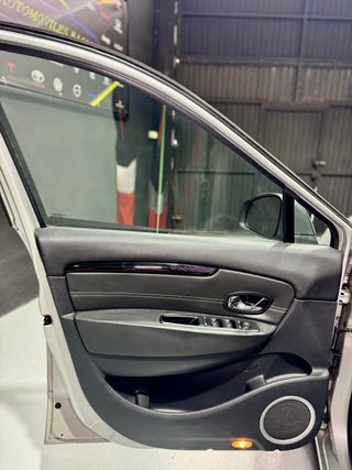 RENAULT Scénic Dynamique dCi 110 eco2