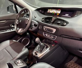 RENAULT Scénic Dynamique dCi 110 eco2