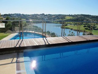 Piso en alquiler en Sotogrande Alto en San Roque