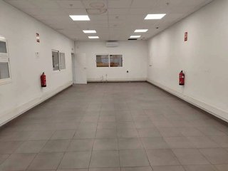 Nave industrial en alquiler en Los Olivos - Los Ángeles - Perales del río en Getafe