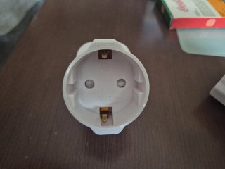 2 Adaptador Enchufe UK a España