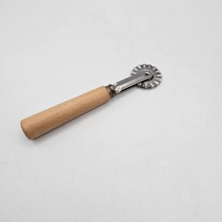 Rotella tagliapasta vintage legno metallo