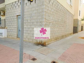 Local comercial en venta en Algaba (La)