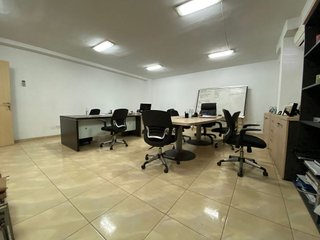 Local comercial en venta en Este en Castellón de la Plana