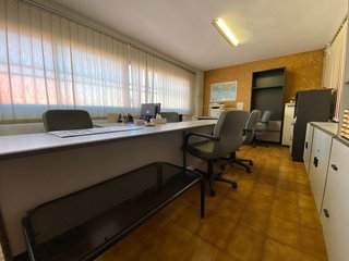 Local comercial en venta en Este en Castellón de la Plana