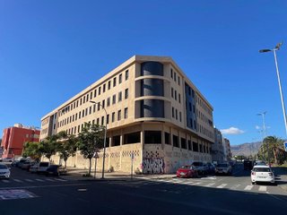 Piso en venta en Vecindario norte-Cruce Sardina en Santa Lucía de Tirajana