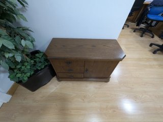 Mueble de entrada madera robusto