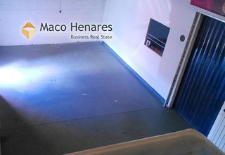 Nave industrial en venta en Loeches