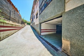 Garaje en venta en Zubia (La)