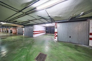 Garaje en venta en Zubia (La)