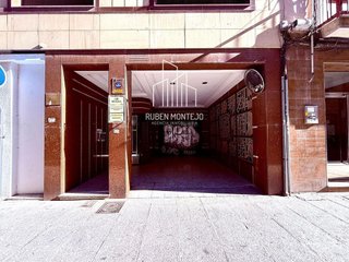 Garaje en venta en Centro en Salamanca
