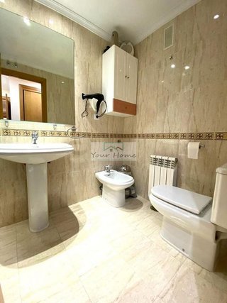 Piso en venta en Ayuntamiento - Avenida Siglo XXI en Azuqueca de Henares