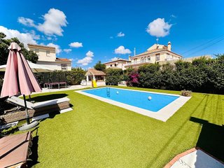 Chalet en venta en Ogíjares