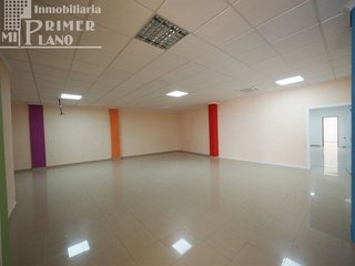Local comercial en venta en Tomelloso