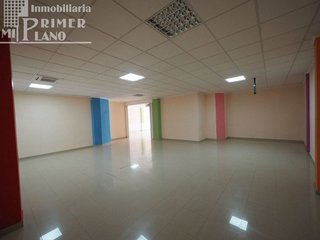 Local comercial en venta en Tomelloso