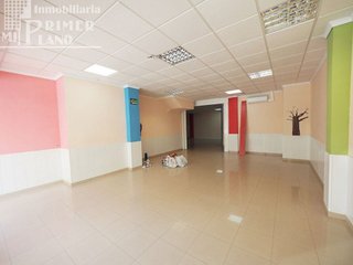 Local comercial en venta en Tomelloso