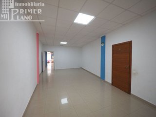 Local comercial en venta en Tomelloso