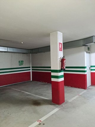 Garaje en venta en Los Castros - Castrillón - Eiris en Coruña (A)