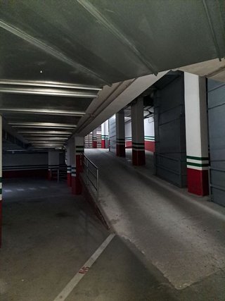 Garaje en venta en Los Castros - Castrillón - Eiris en Coruña (A)