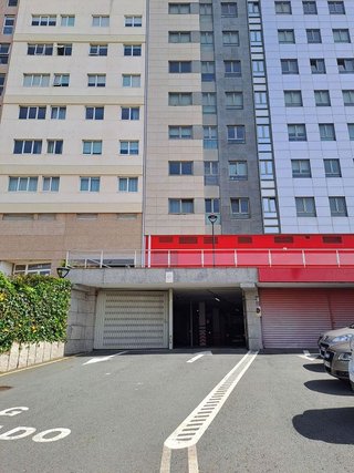 Garaje en venta en Los Castros - Castrillón - Eiris en Coruña (A)
