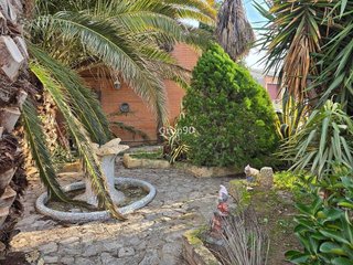 Edificio en venta en Alcarràs