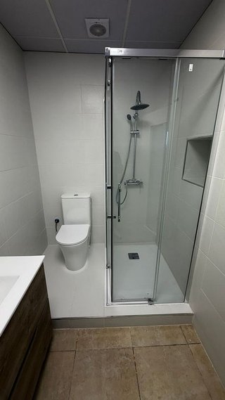 Local comercial en alquiler en Sant Jordi-Babilonia en Torredembarra