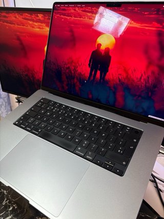 MacBook Pro M1 PRO/ 2021 16GB RAM/500GB SSD