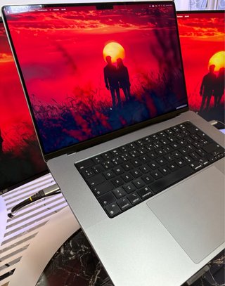MacBook Pro M1 PRO/ 2021 16GB RAM/500GB SSD