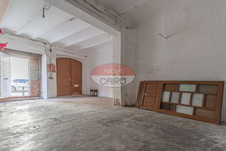 Local comercial en venta en L'Eixample en Figueres