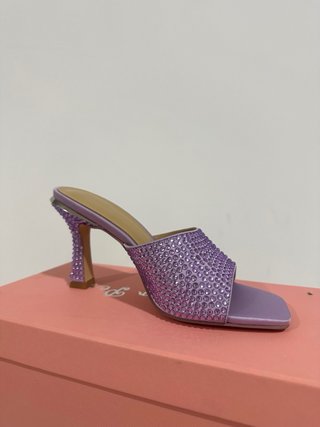 Tacones Alma en Pena Lila Pedrería Talla 37