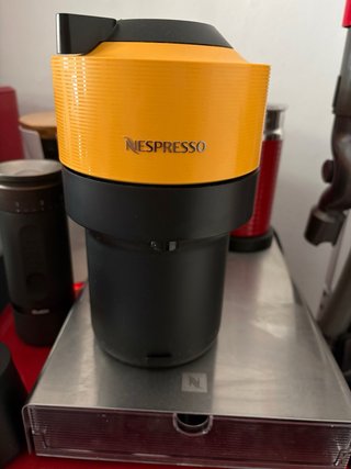 Cafetera Nespresso Vertuo Pop Mango