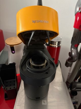 Cafetera Nespresso Vertuo Pop Mango