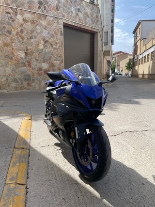 Yamaha R7 2024
