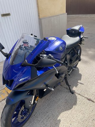Yamaha R7 2024