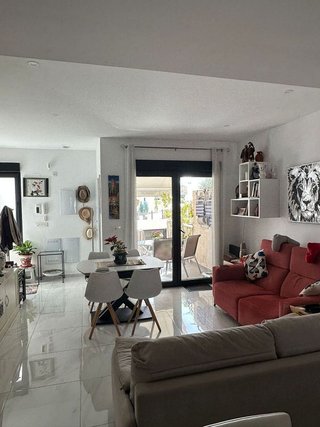Casa adosada en venta en Bigastro