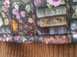 Funda de libro acolchada