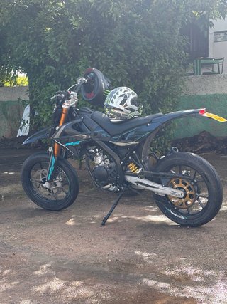 Rieju MRT Pro 2025 Black Series Supermoto