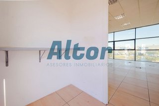 Oficina en venta en Los Olivos - Los Ángeles - Perales del río en Getafe