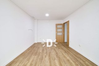Oficina en venta en Benetússer