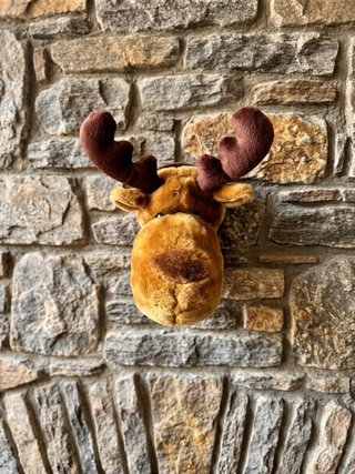 Percha de peluche de alce