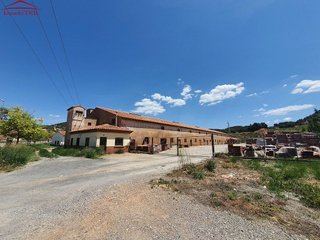 Nave industrial en venta en Pedanías en Teruel