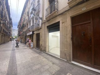 Local comercial en venta en Parte Vieja en San Sebastián-Donostia
