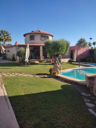 Chalet en venta en Marchena