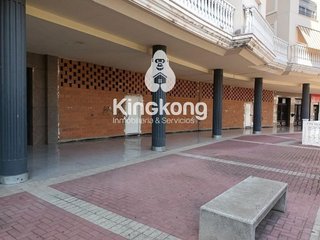Local comercial en venta en Los Villares en Arganda del Rey