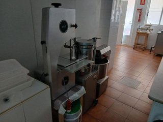 Local comercial en venta en Pueblo de Cullera en Cullera