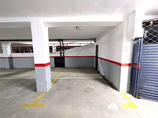 Garaje en venta en Linares