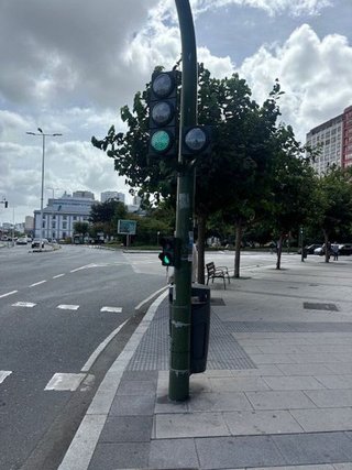 Local comercial en alquiler en Cuatro Caminos - Plaza de la Cubela en Coruña (A)