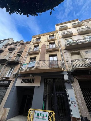 Local comercial en alquiler en Centre en Reus