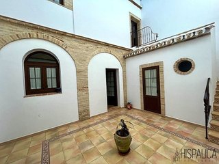 Chalet en venta en Carmona